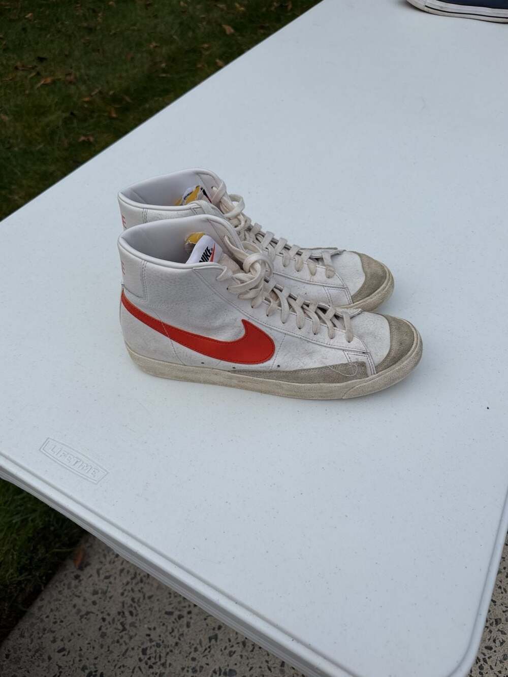 Nike Blazer Mid 77 Vintage Size 13 White Bright Crimson Sneakers